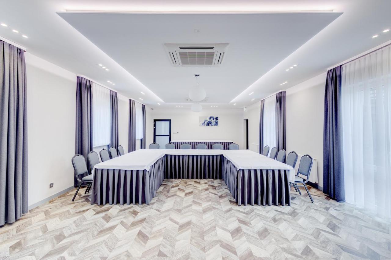 Jurajski Kryształ Hotel 4*